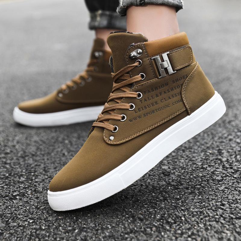 2024 Trendige Britische Mattierte Gürtelschnalle Herren High-Top Sneaker A862