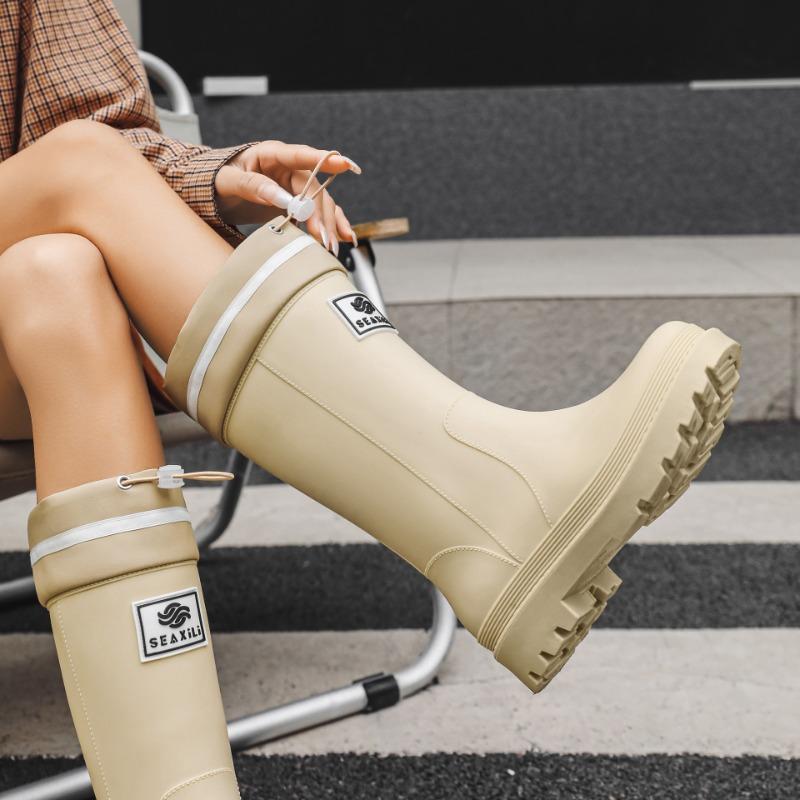New medium tube rain shoes, women's non-slip water shoes, fashion water boots, thick-soled rain boots and velvet work rubber shoes