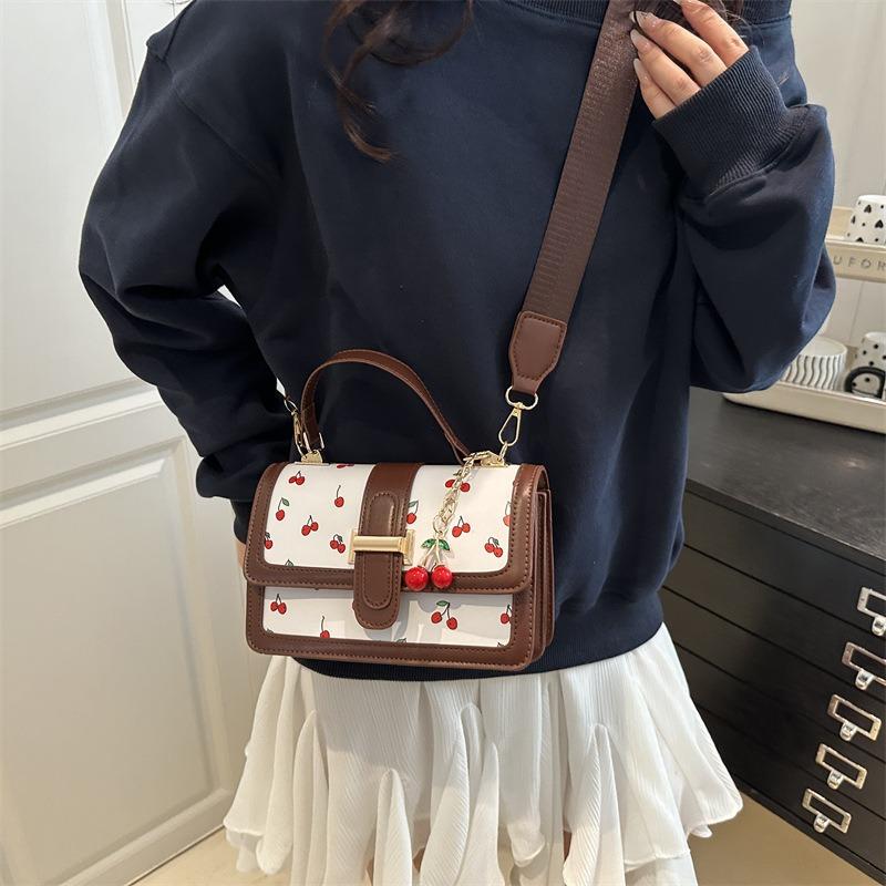 Texture Fashionable Versatile Women's Bag Summer New Niche Messenger Bag Casual Fashionable Portable Shoulder Bag