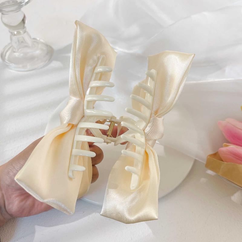 New Elegant Large Bow Hair Claws Fashion Satin Bowknot Hair Clip Hairpins Party Hair Accessories For Women Girls Korean Headwear