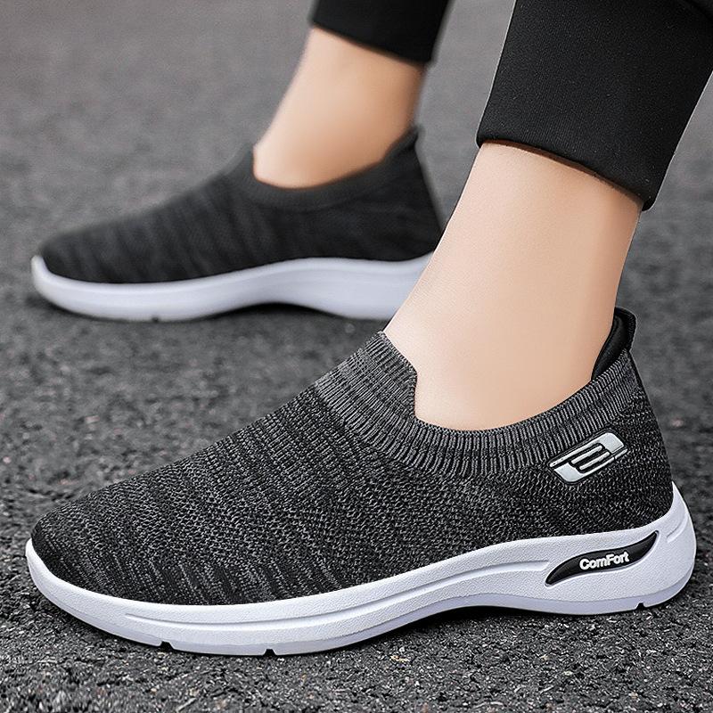 

Shoes Men s Slip-on Flying Woven Shoes New Cloth Shoes Soft-soled Casual Shoes