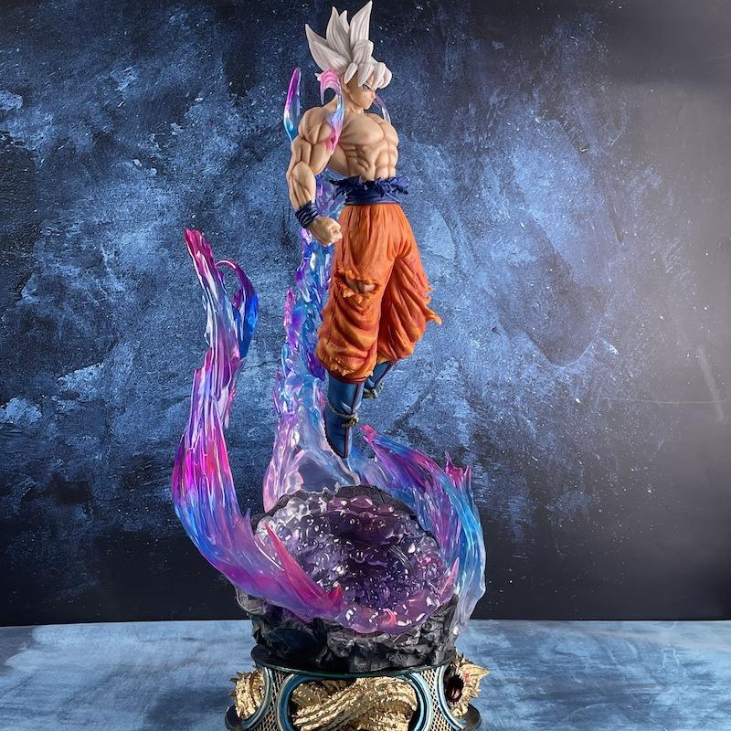 Figurine Anime Dragon Ball 25cm Goku Ultra Instinct Super Saiyan Figurine Statue Statue PVC Modèle Ornement Collection Jouet Cadeau