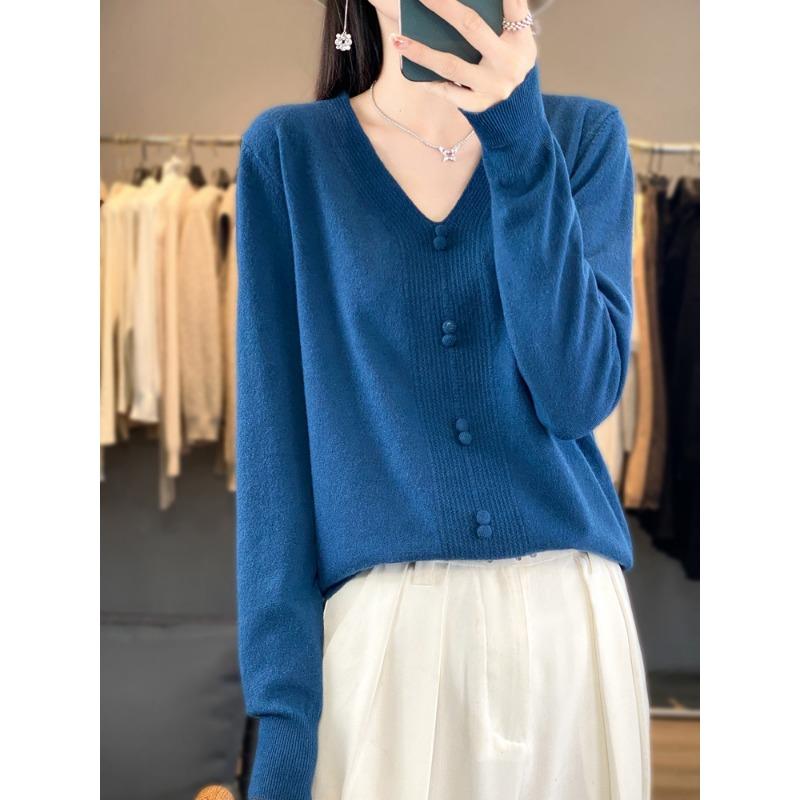 V-neck Sweater Women's Autumn and Winter New Knitted Sweater Versatile and Thin Bottoming Shirt Wool Inner Top Women's Clothing