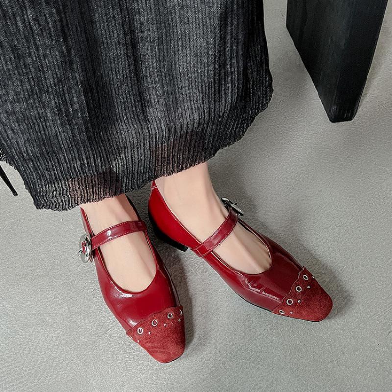 Round head leather single shoes four seasons single shoes new beef tendon sole fashion single shoes women's buckle non-slip soft-soled sheepskin