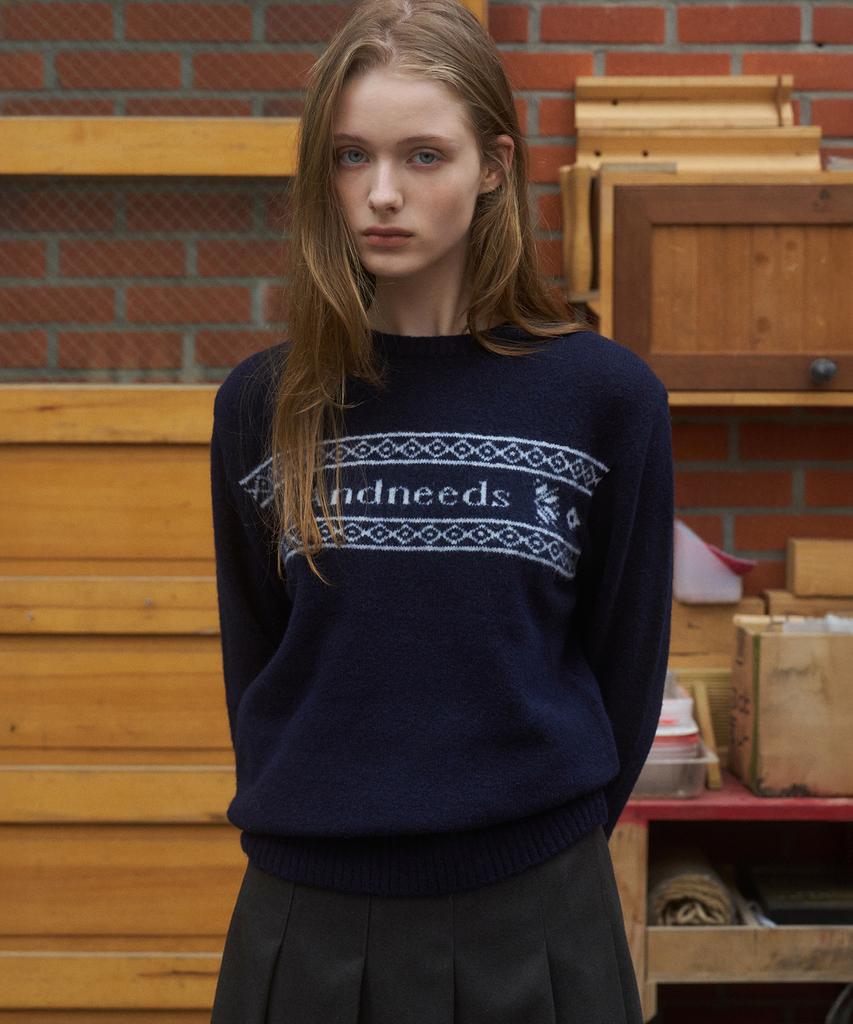ANDNEEDS Naomi Logo Jacquard Knit (Navy)