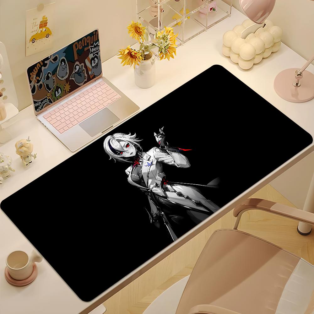 Anime Arlecchino Mouse Pad Large NonSlip Gaming Desk Mat Laptop Keyboard Tray Office Pc Rubber Genshin Impact Soft Black