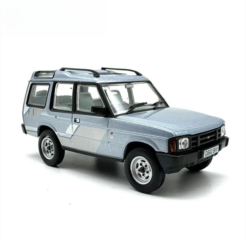 

1/43 Land Rover Discovery 1 Позашляховик Автомобіль зі сплаву Литі моделі та іграшкові транспортні засоби Модель автомобіля Масштабна мініатюрна модель автомобіля для дітей срібний