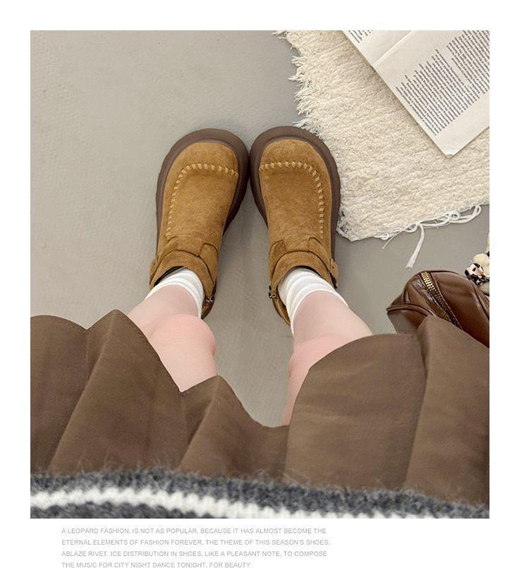 Women’s 2025 Retro Platform Martin Boots - Height-Enhancing, Thick-Soled, Autumn Must-Have, Versatile & Slimming.