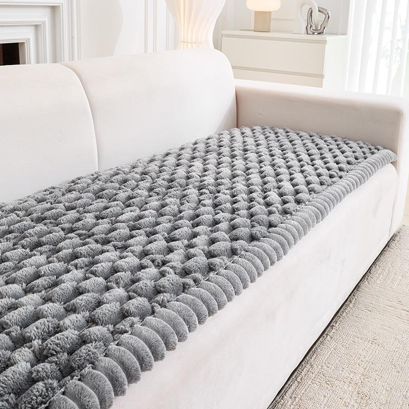

2026 New Cream Plush Sofa Cushion - Thick, Non-slip Autumn/Winter Cover 70*70 cm