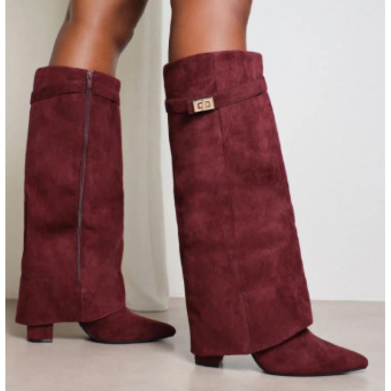 Women`s boots pointed big tube circumference