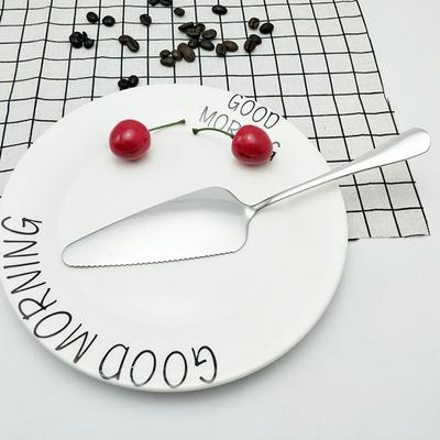 Sütés – Spatulák sütéshez és cukrászsüteményekhez