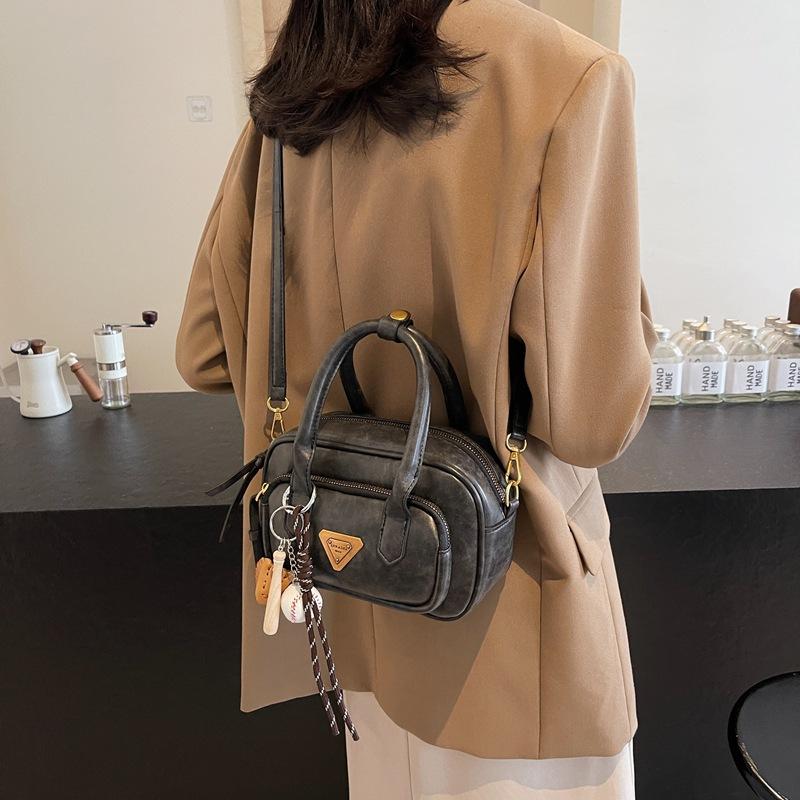 2025 New Fashion Trend Shoulder Bag Messenger Bag Handbag High Quality Women's Small Square Bag