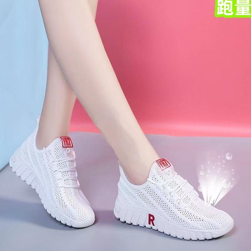 

New Korean version of old Beijing cloth shoes women s running sports shoes Internet celebrity lightweight casual net shoes soft sole single shoes 36