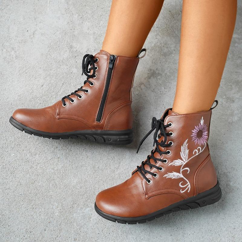 Winter 2024 New Women's Embroidered Short Leather Boots Ankle Flat Shoes Sports Shoes Denim Chelsea Fashion Women's Boots