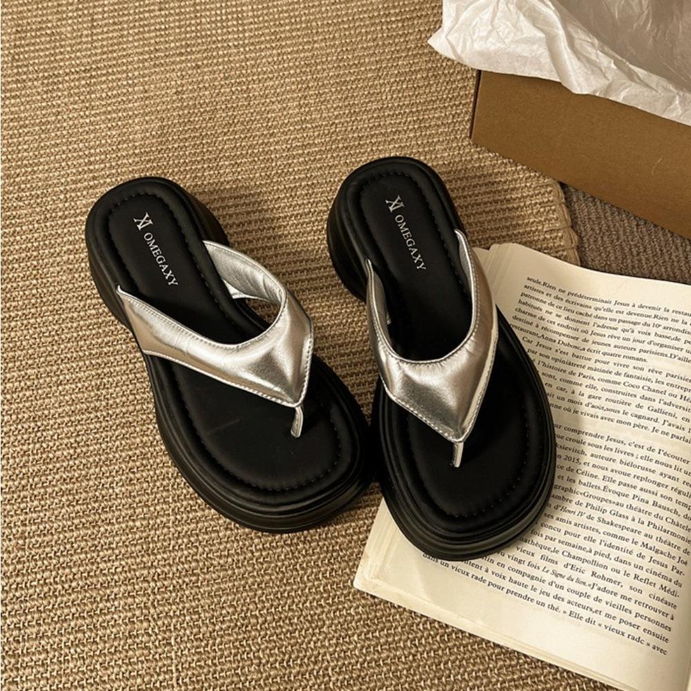 Fashion Thick-soled Slippers for Women Wear Non-slip Thick-soled Flip-flops Women's 2025 Summer New Versatile Beach Cool Slippers Womens