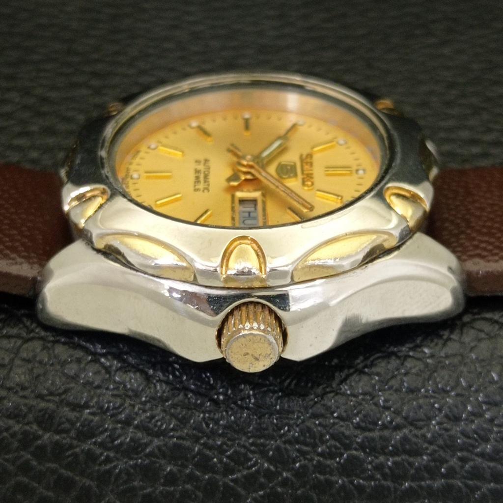 VINTAGE SEIKO 5 AUTOMATIC JAPAN WOMENS ORIGINAL DIAL WATCH A704244-1 R213i-a704244