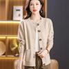 Cardigan lavorato a maglia da donna primavera autunno scollo a V chiusura con bottoni maniche lunghe tinta unita cappotto da donna di mezza età Top streetwear