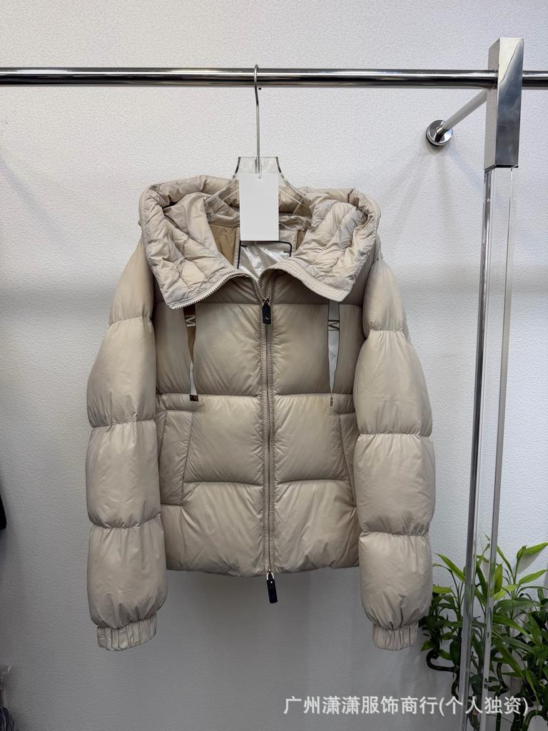Winter new European station European and American style Max short hooded white duck down jacket webbing drawstring to keep warm outside