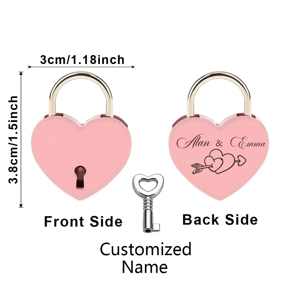 1 Stück Romantisches Herz Anpassbarer Name Hochzeitsschloss mit Schlüssel Hochzeits-Geburtstags-Reise-Geschenk Personalisierter Partnername Gravur Schloss