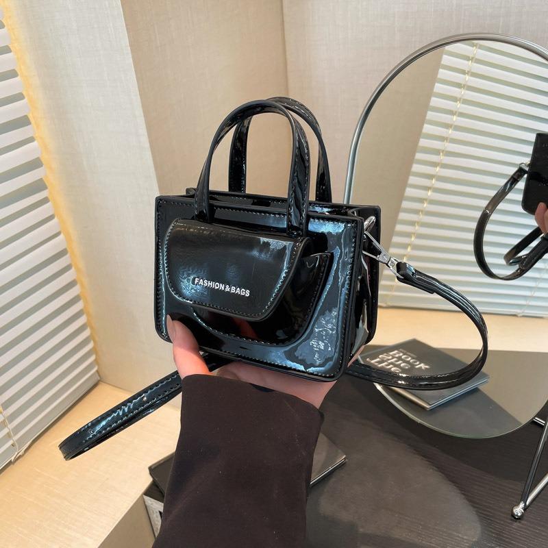 Trendige personalisierte Messenger kleine quadratische Tasche Damen neue Mode hohe Textur Nische vielseitige Schulter Bauchtasche