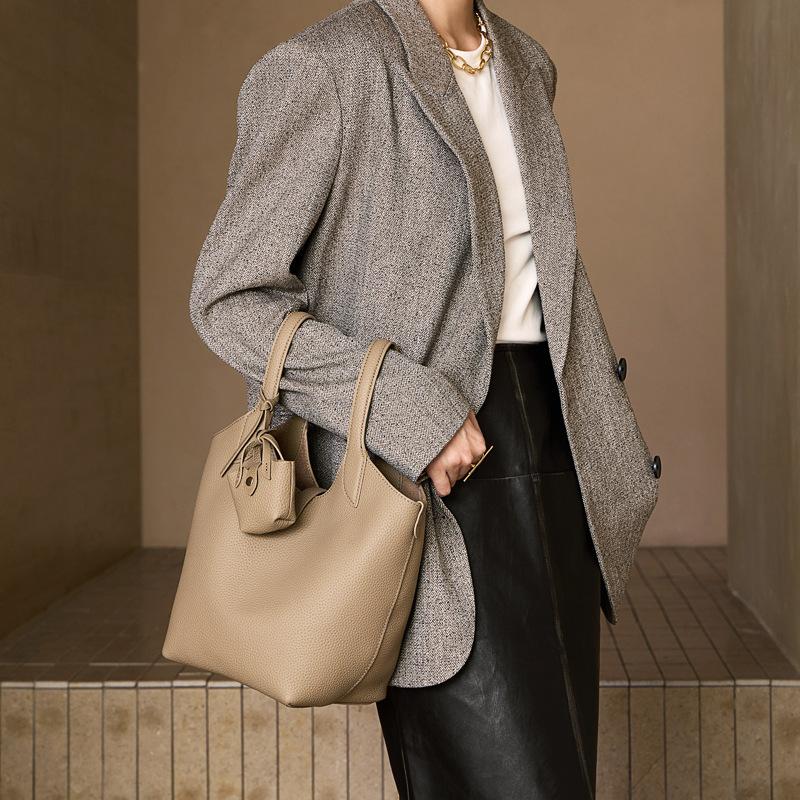 Nischendesign Handgehaltene Gemüsekorb-Tasche, Echtes Leder, Hochwertig und Vielseitig, Crossbody Bucket Bag für Damen