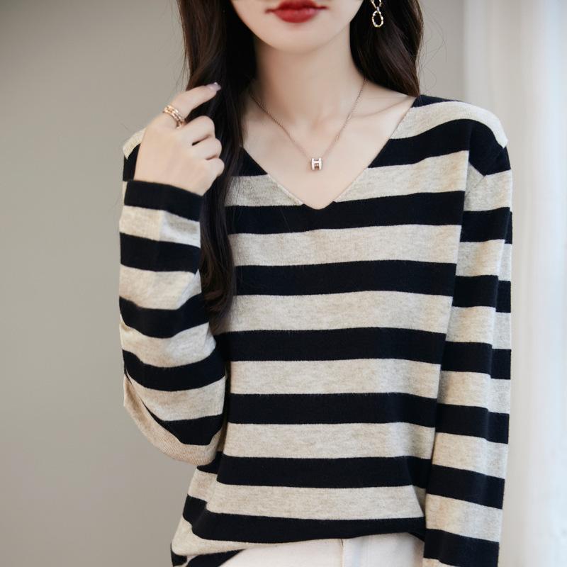 Autumn and Winter Women's Striped Long-sleeved V-neck Bottoming Pullover Loose Casual Knitwear