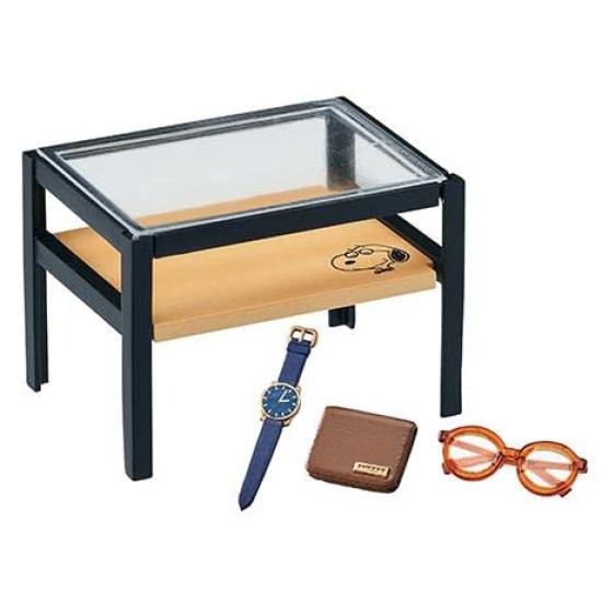 PEANUTS SNOOPY URBAN SELECT SHOP BOX 8 8 pieces Re-Ment types,