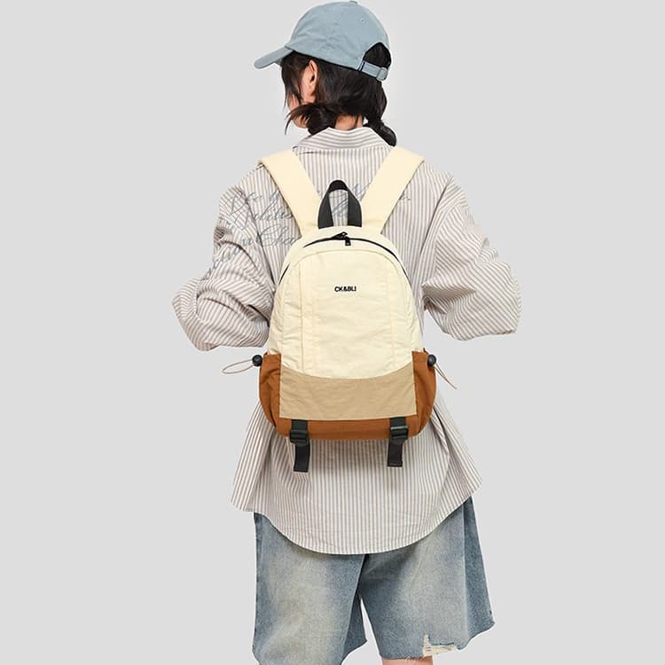 Color-blocking contrasting light backpack women