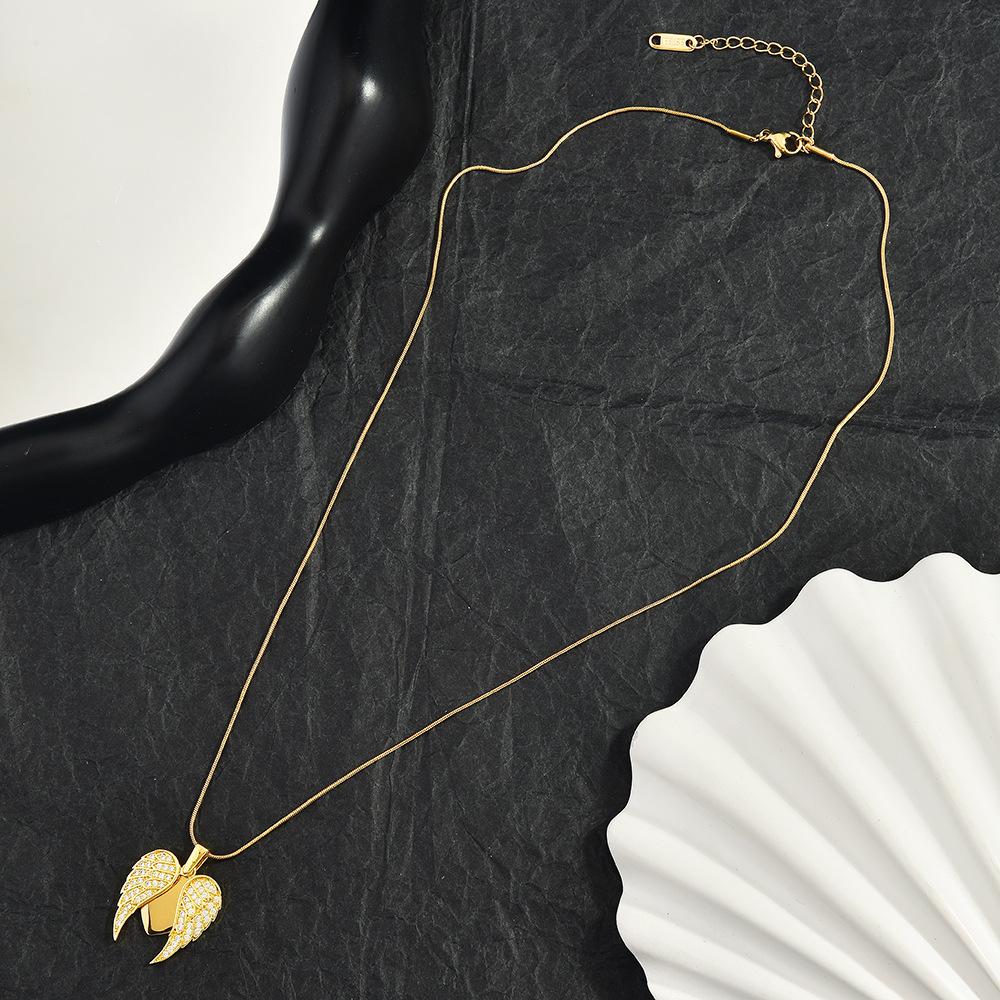 Open and Close Love Necklace for Women, Fashionable and Versatile Exquisite Accessories Gifts