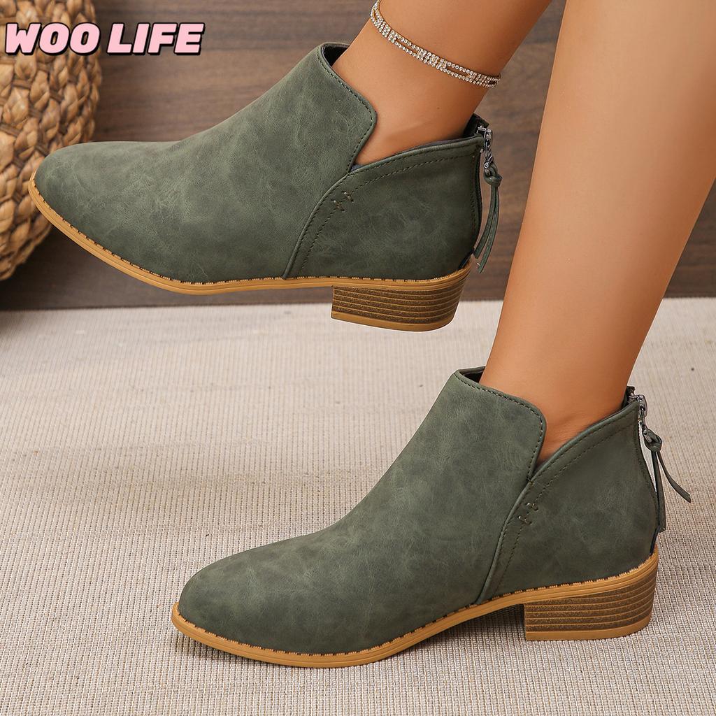 Pointed Rear Zipper Short-tube Martin Boots Women's Plus Size Leather Boots Solid Color Thin Thick-heeled Leather Ankle Boots