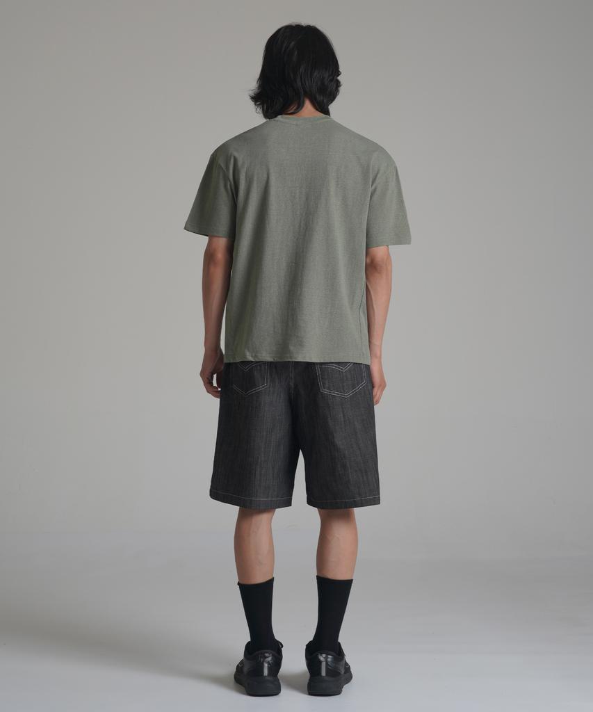 Noming Denim One-Pleat Pocket Wide Bermuda Shorts - Black