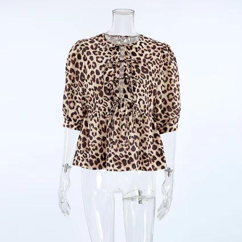 

Модная рубашка с леопардовым принтом, свободными рукавами-буфами и круглым вырезом, универсальный повседневный топ, рубашка с леопардовой шнуровкой Brown L