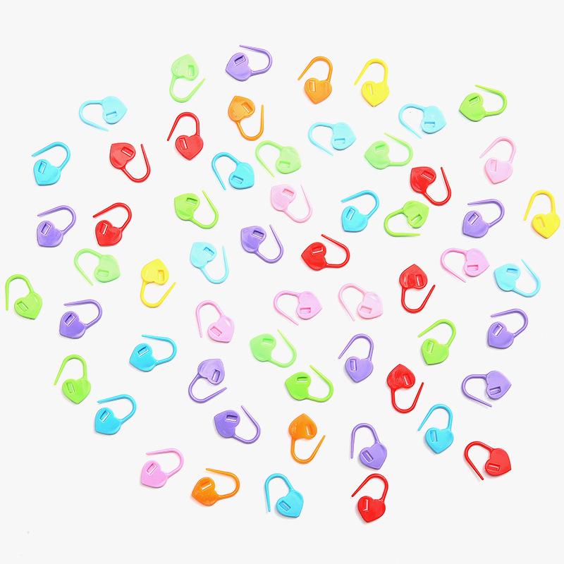Heart-Shaped Plastic Anti-Slip Stitch Marker Set - 1000 Pieces for Knitting & Sweater Counting
