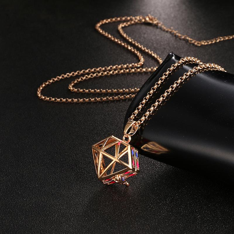 Neue Aromatherapie Ätherisches Öl Diffusor Halskette Schmuck Quadratisch Hohl Parfüm Medaillon 16MM Musik Kugel Damen Anhänger Zubehör
