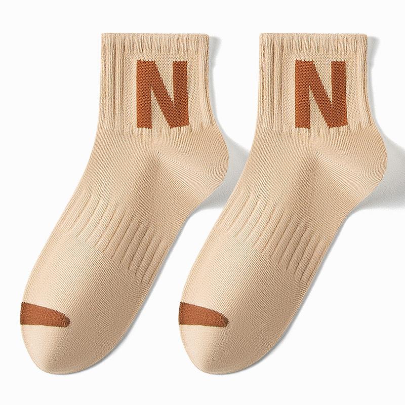 Men's and Women's Spring and Autumn Lettered Comfortable Antibacterial and Deodorizing Sports Short Socks