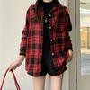 Karminrotes kariertes Hemd für Damen, Knopfleiste, Langarm, Kragen, karierte Hemdjacke, Schulmädchen, Freizeit, Wochenend-Outfit, Frühling, Sommer