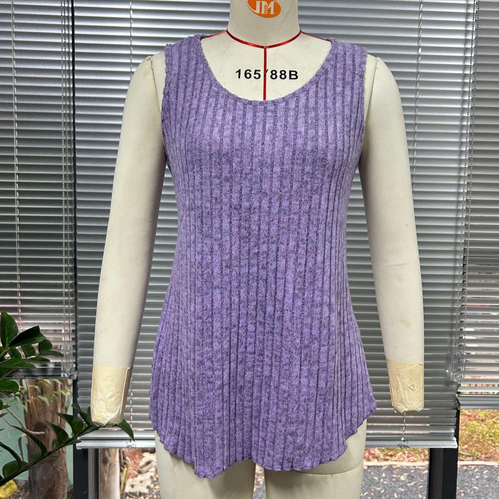 Spring New Round Neck Casual Sleeveless Solid-color Knitted Vest