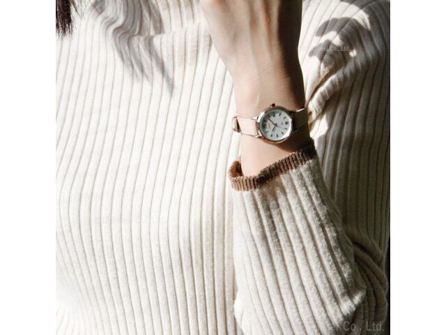 ORIENT iO Natural & Plain RN-WG0416S Quartz Solar Watch Pink Leather Band 27.6mm