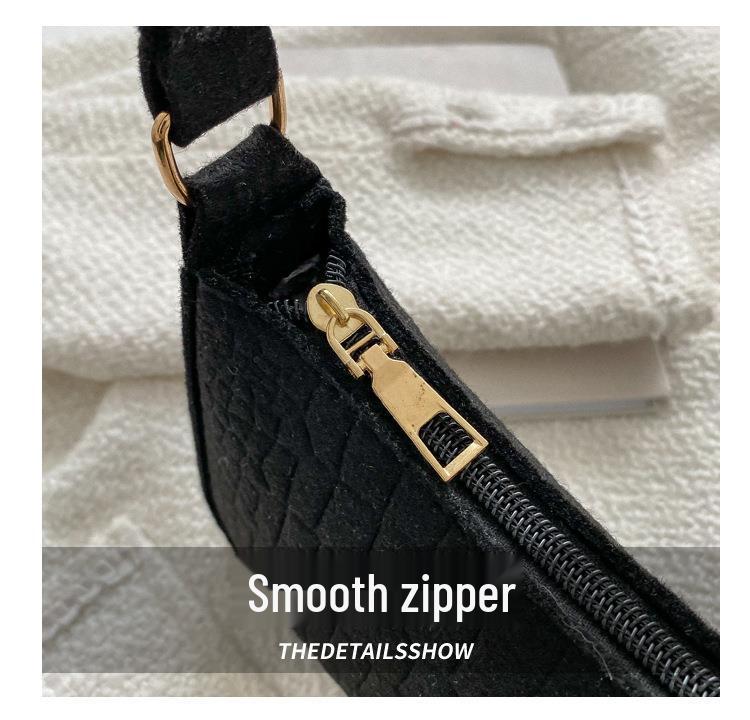 2024 Trendy Women's Summer Underarm Bag: Elegant Single Shoulder Handbag