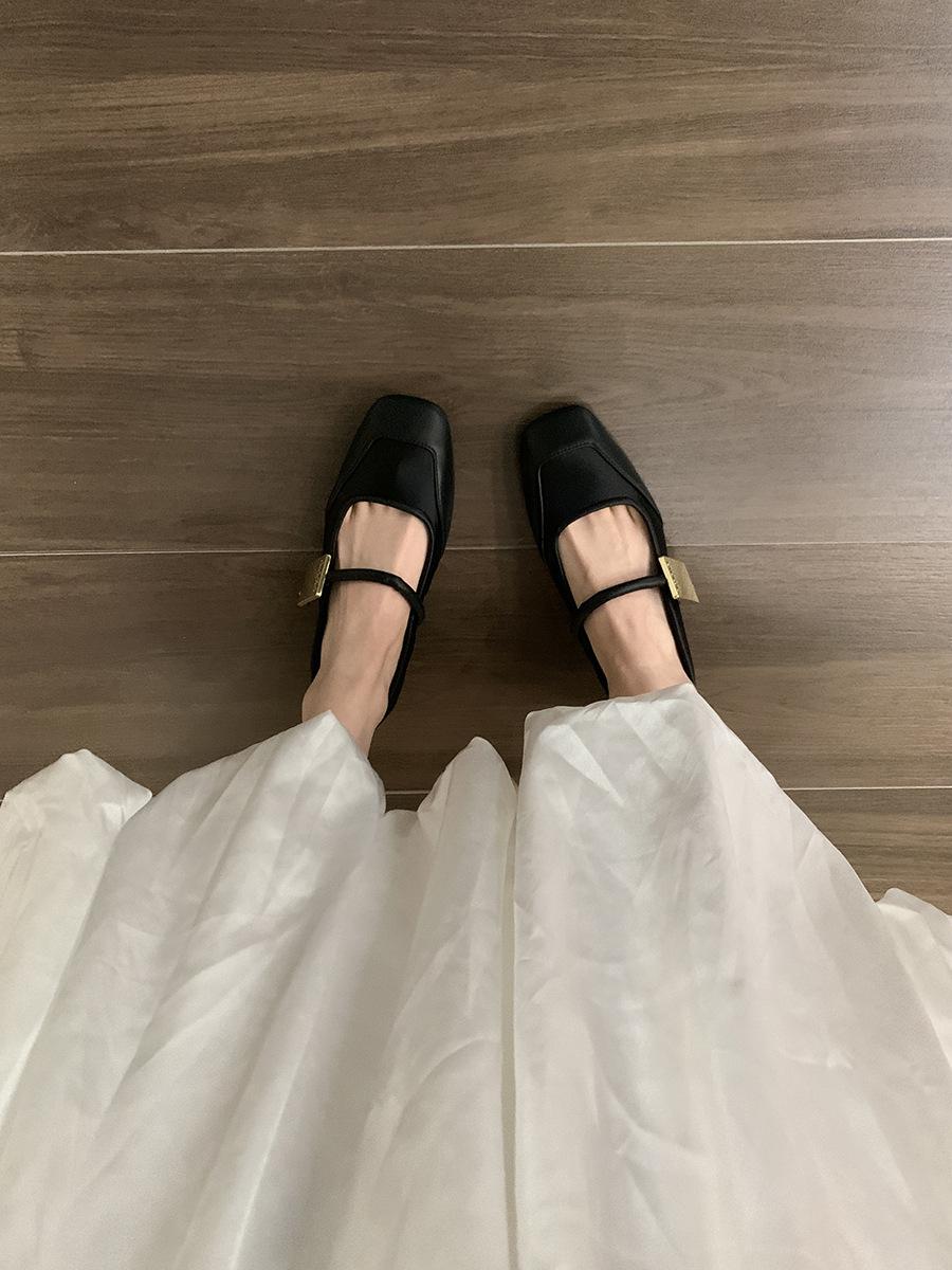 

Temperament square head Mary Jane single shoes women s shoes 2025 new summer retro skirt pink spring and autumn evening shoes 40 чёрный