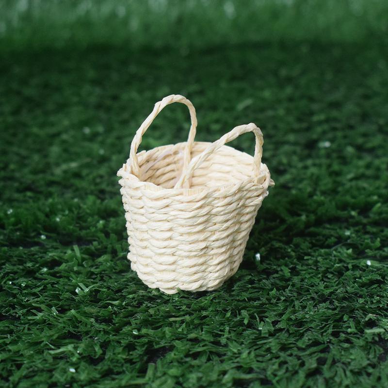 Dollhouse Hand Woven Rattan Basket Shopping Basket Straw Handbags Dollhouse Weaving Beach Bag For Dolls Miniature Decoration