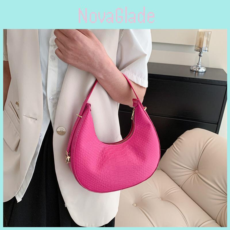 Chic Crescent Handbag 2023 Street Style With Single Shoulder Strap And Soft-medium Hardness