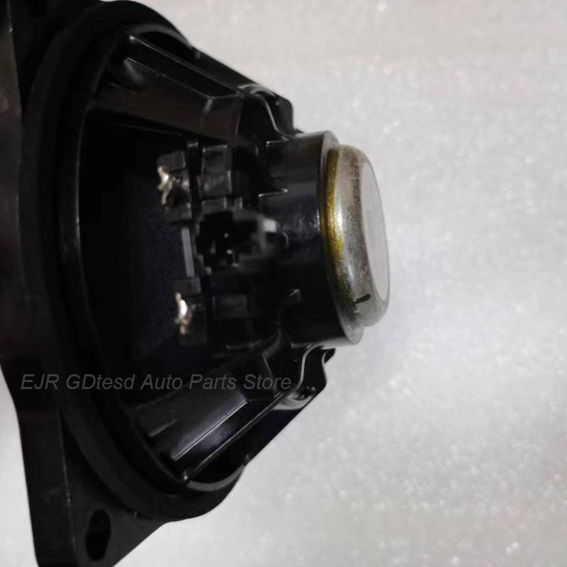 Suitable for Tesla Accessory Model 3 / Model Y New Body Small Horn Speaker 1079742-00-A