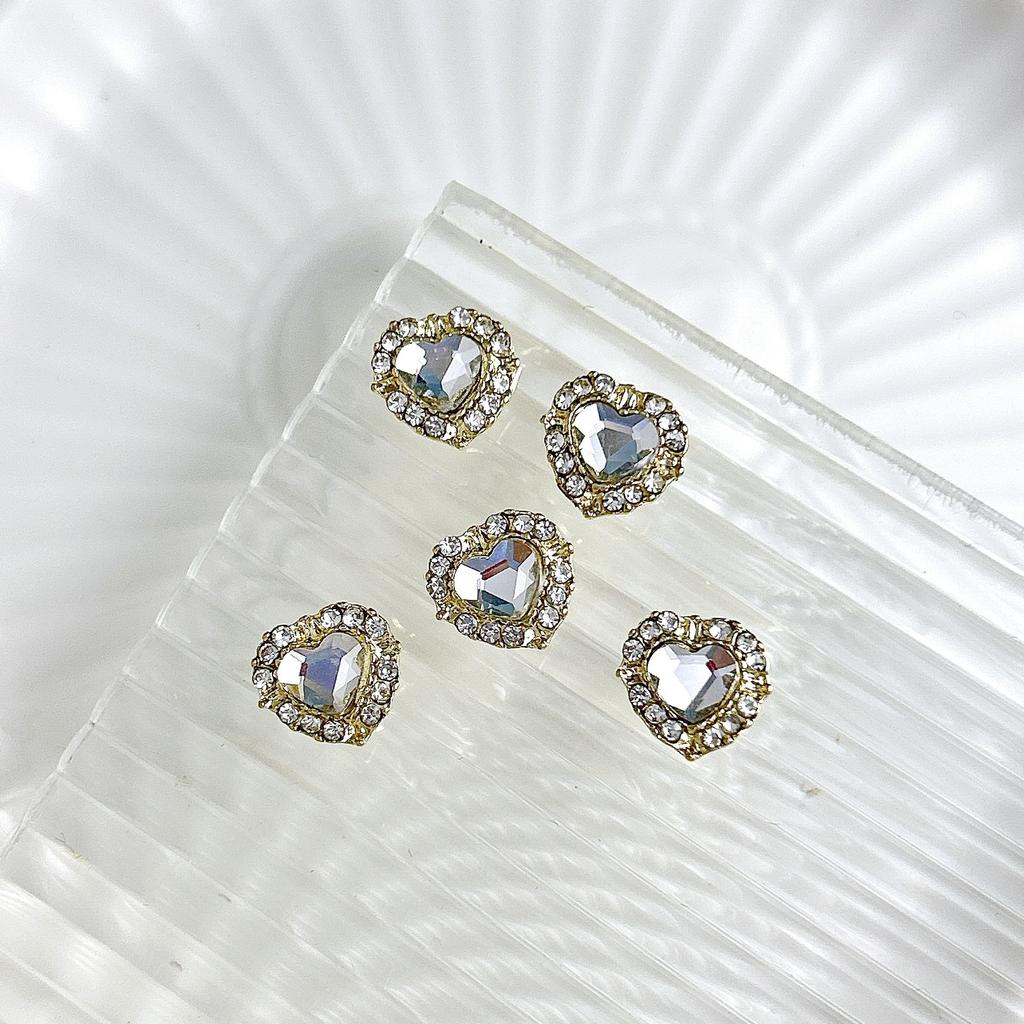 Xi Fei Hui Palace Alloy Nail Art Jewelry New Chinese-Style Explosive Flash Fertilizer Square Love Water Drop Diamond Palace Armor With Diamond