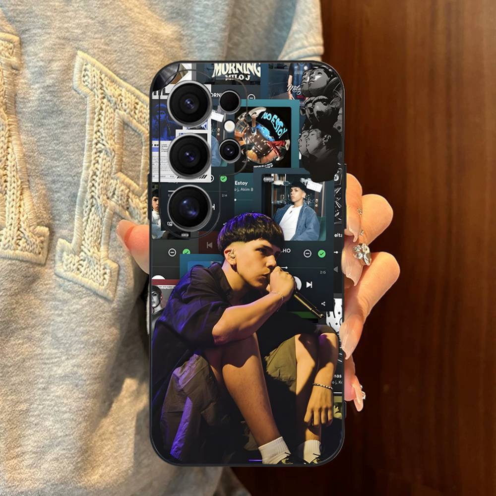 

Singer M-Milo J Phone Case For Samsung S 24 Fe 25 Ultra Plus 20 Lite 21 30 22 23 24 22 Ultra 5G Fundas Samsung S30 5G