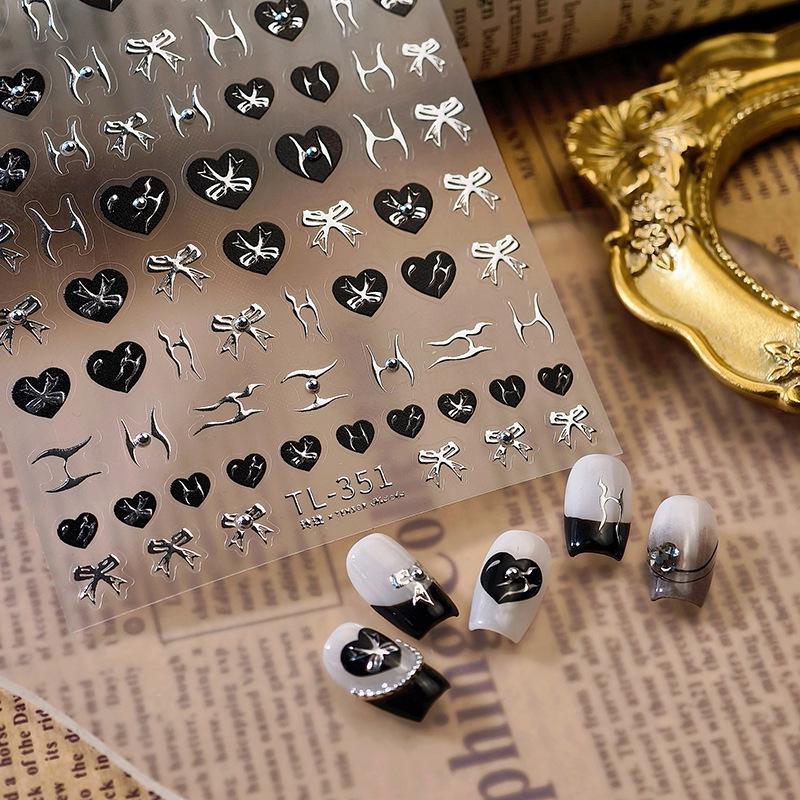 

TENSOR TL351 Silver Dot Heart Sticker - Exquisite Nail Art Hot Stamping Style