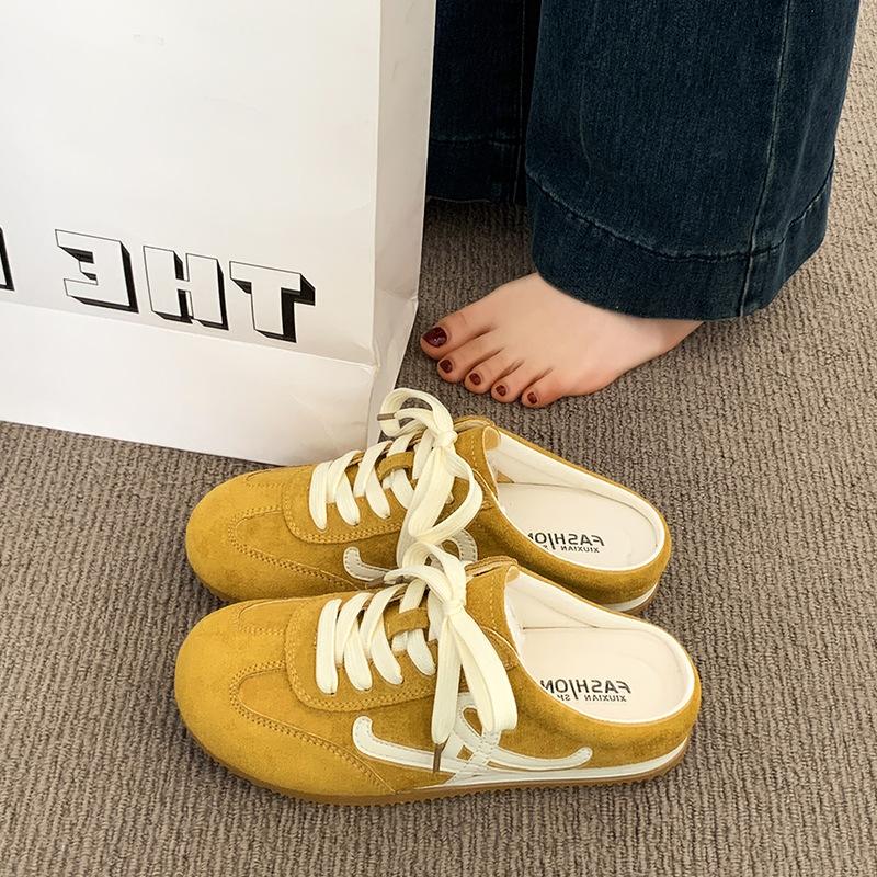 Baotou half slippers women's new summer super fire heelless flat-bottomed German training shoes