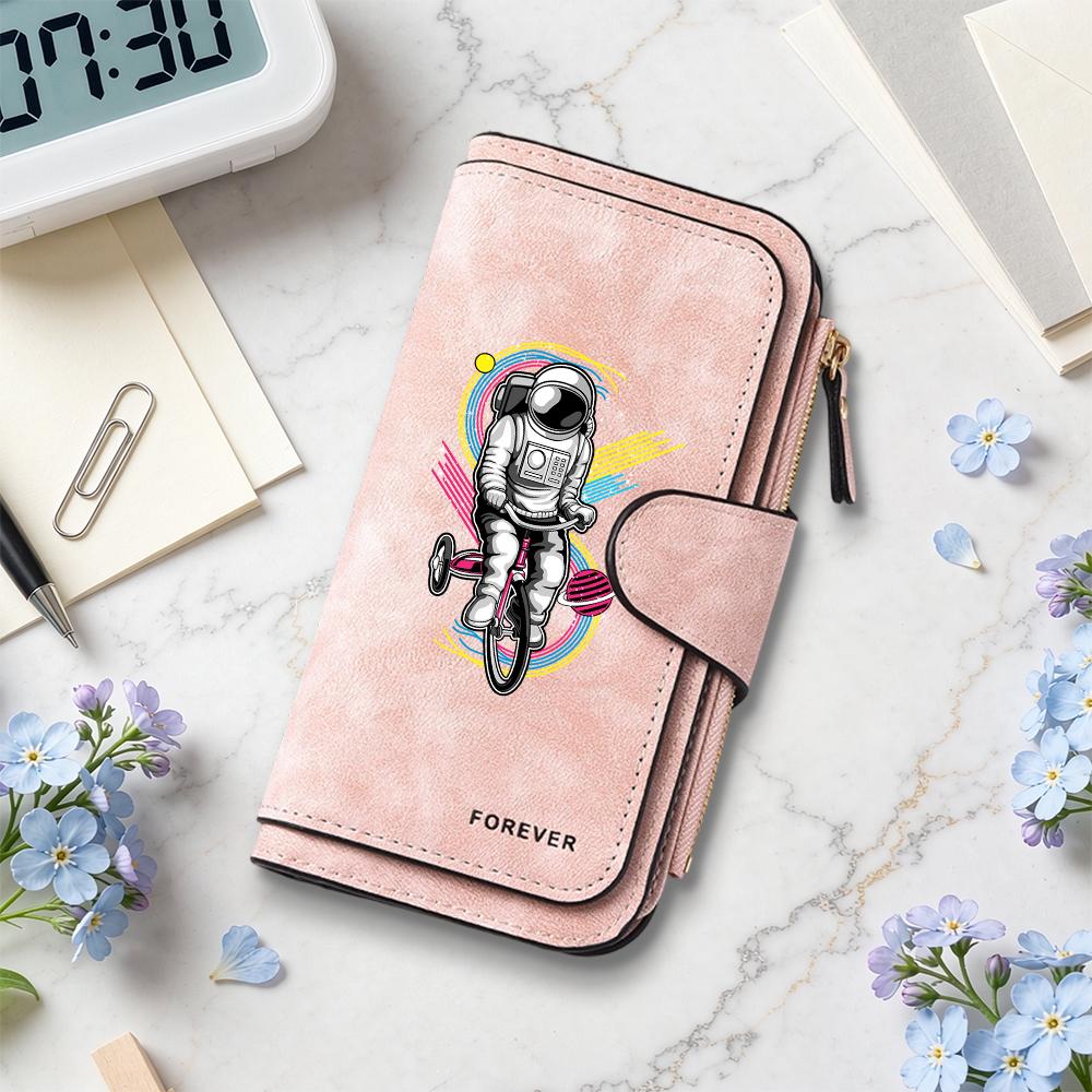 Astronaut Print Long Wallet Fashion Multifunctional Portable Purse for Daily Use