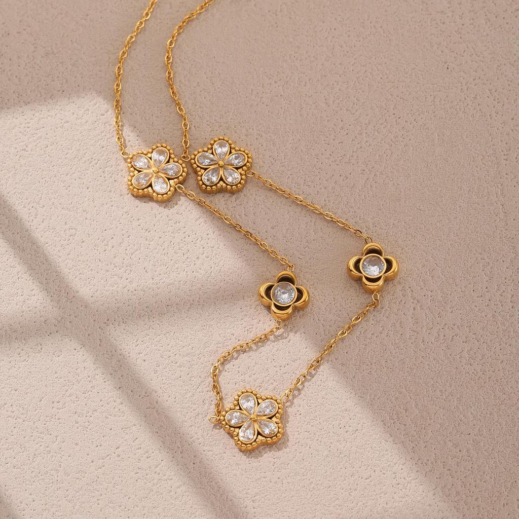 Zircon Clover Pendant: Two Sizes, Double-Layer Y-Shaped Necklace with Thin Chain and Retro Charm