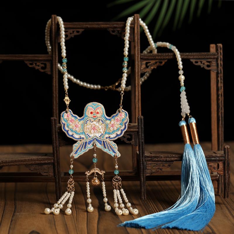 Chinese Style Embroidered Butterfly Wreath Necklace Super Fairy Tassel Pendant Horse Face Skirt Accessories